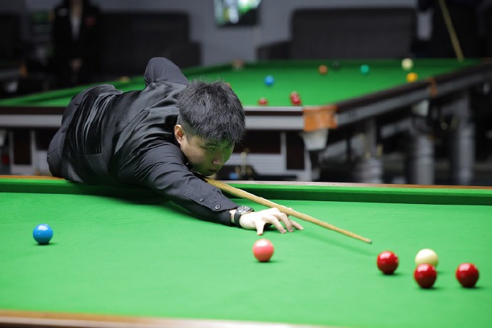 球员和俱乐 球员和俱乐