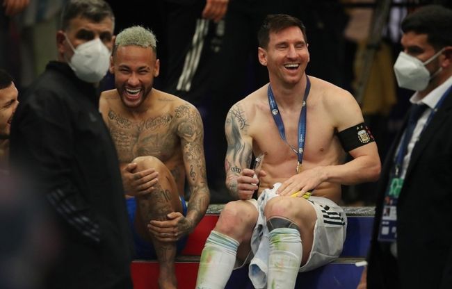 博格巴代表 博格巴代表