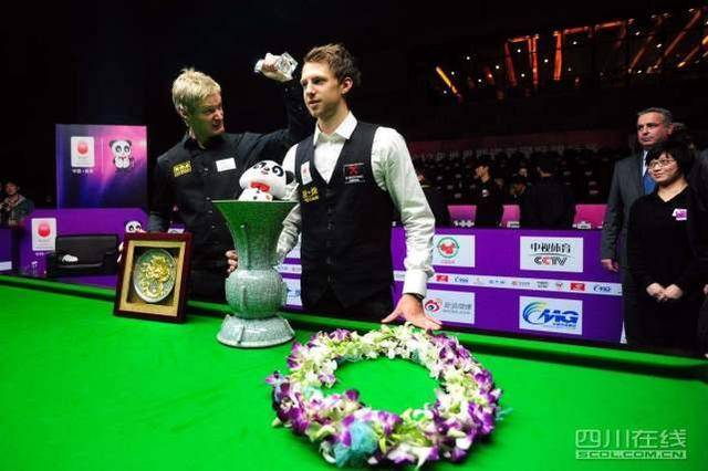 系的细节执 系的细节执